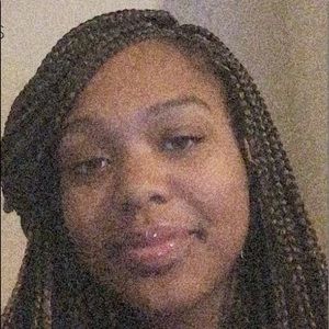 Meet your Posher, Keara